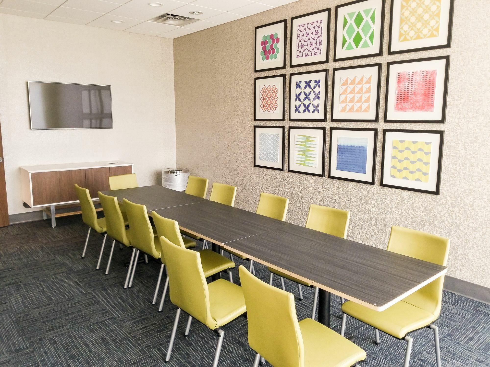 Holiday Inn Express & Suites - Charlotte Ne - University Area By Ihg Zewnętrze zdjęcie