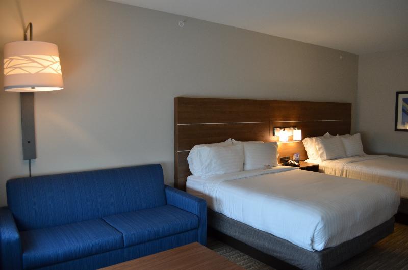 Holiday Inn Express & Suites - Charlotte Ne - University Area By Ihg Zewnętrze zdjęcie