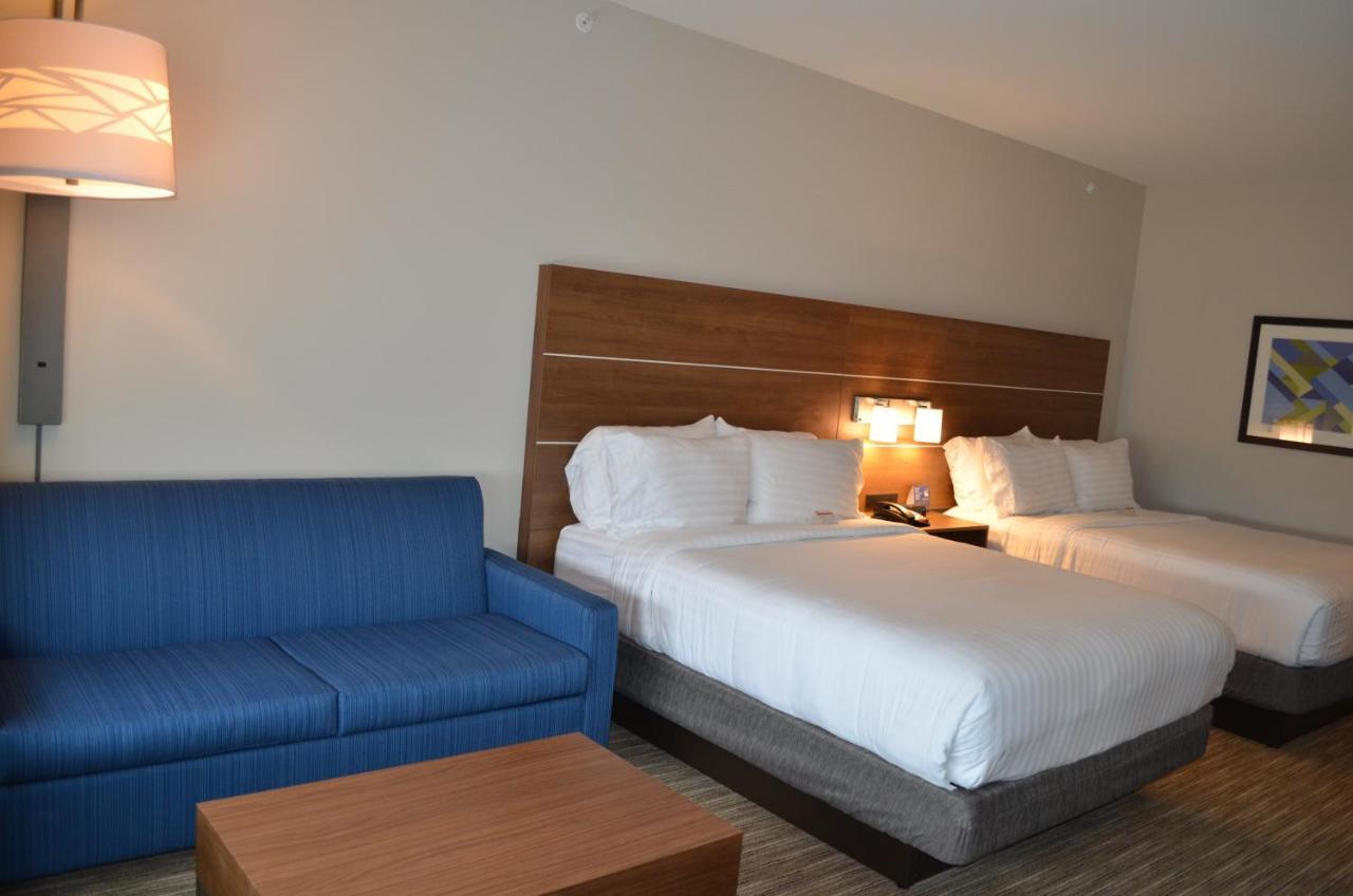 Holiday Inn Express & Suites - Charlotte Ne - University Area By Ihg Zewnętrze zdjęcie